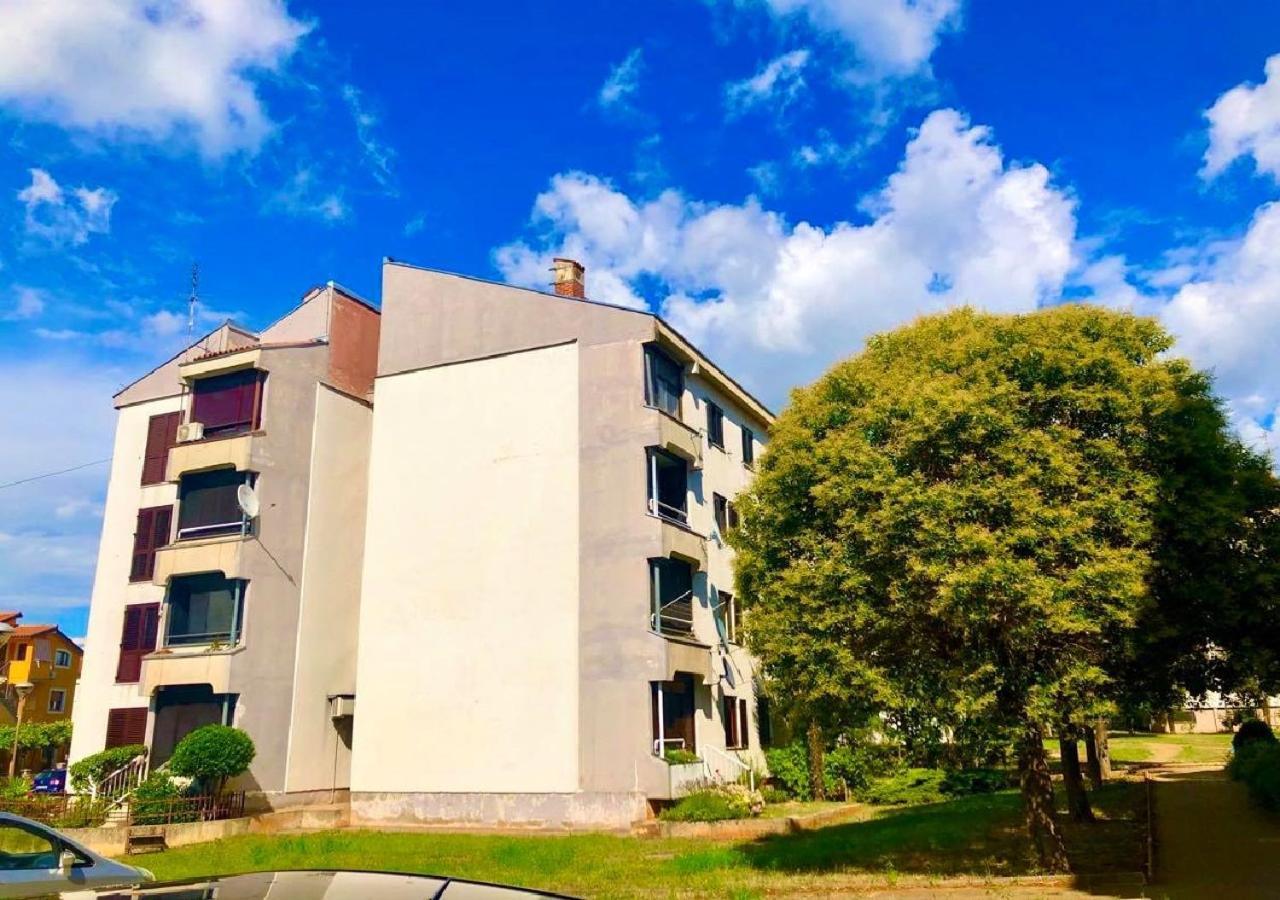 Apartment Piccolo Umag Bagian luar foto